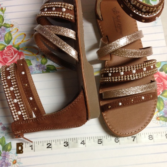 Self Esteem 'Selolita' Gladiator Sandals - Picture 3 of 8